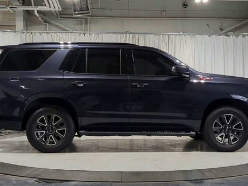 Used 2023 Chevrolet Tahoe Z71 w/ Luxury Package image 11