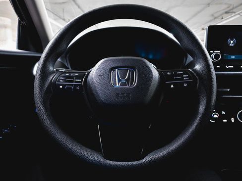 Used 2023 Honda HR-V LX image 20