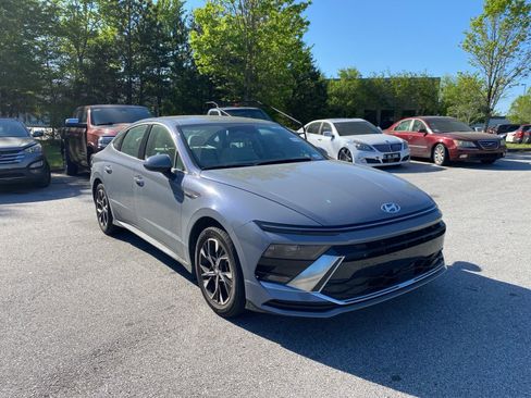 Used 2025 Hyundai Sonata SEL image 8