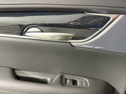 New 2026 Cadillac XT5 Premium Luxury image 24