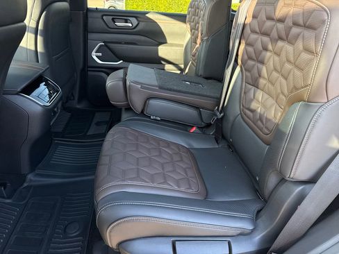 New 2026 Nissan Armada Platinum image 19