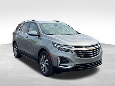 Certified 2024 Chevrolet Equinox Premier w/ LPO, Floor Liner Package image 1
