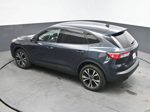 Used 2022 Ford Escape SE w/ SE Sport Appearance Package AWD/4WD image 33