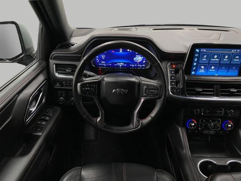 Used 2023 Chevrolet Suburban RST AWD/4WD image 14