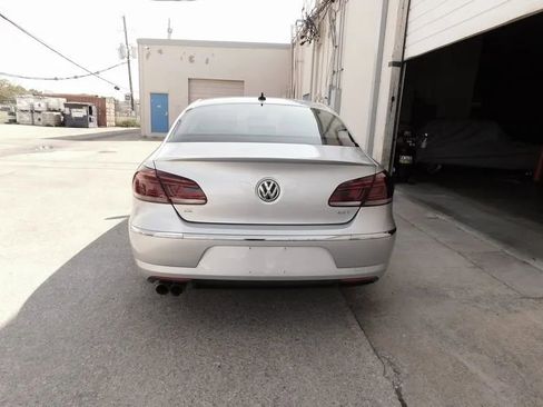 Used 2014 Volkswagen CC R-Line image 6