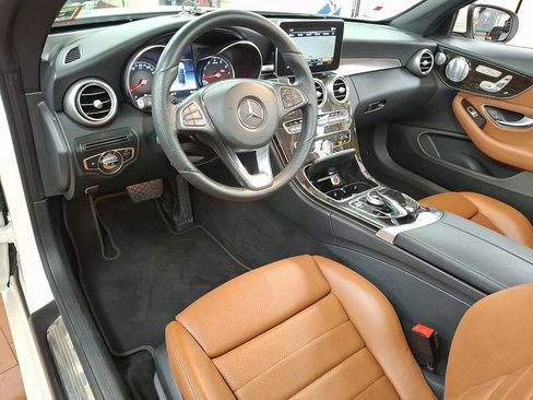 Used 2018 Mercedes-Benz C 300 4MATIC Cabriolet image 9
