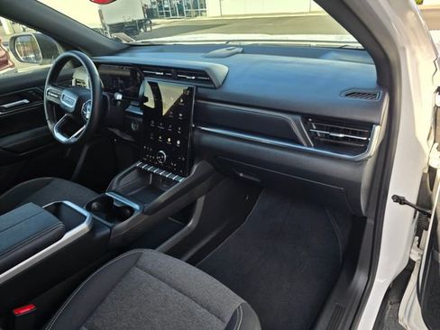 Certified 2025 GMC Terrain Elevation image 14