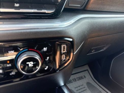 Used 2023 Chevrolet Silverado 1500 High Country AWD/4WD image 26