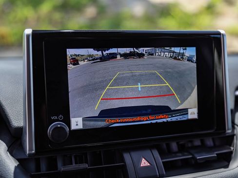 Certified 2024 Toyota RAV4 LE AWD/4WD image 23