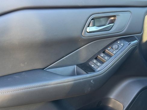 New 2026 Nissan Rogue SV image 19