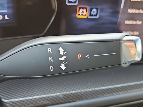 New 2026 Chevrolet Traverse High Country image 16