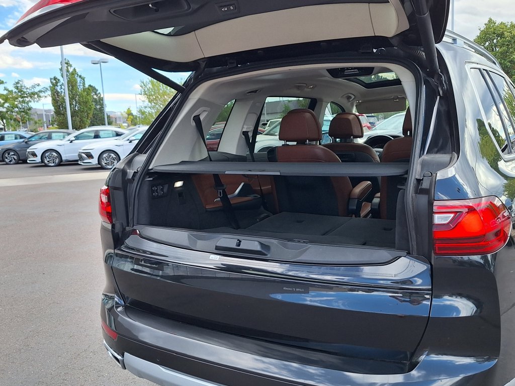 Used 2019 BMW X7 xDrive40i w/ Luxury Seating Package AWD/4WD image 33