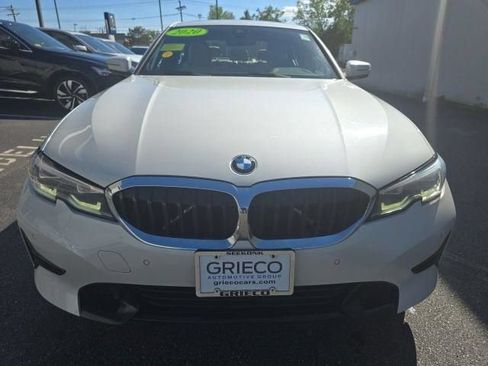 Used 2020 BMW 330i xDrive Sedan w/ Convenience Package AWD/4WD image 3