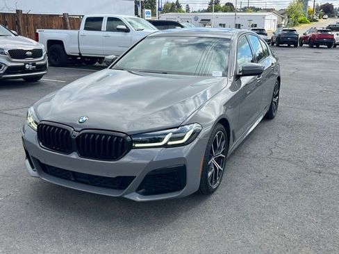 Used 2021 BMW 540i xDrive w/ M Sport Package AWD/4WD image 3