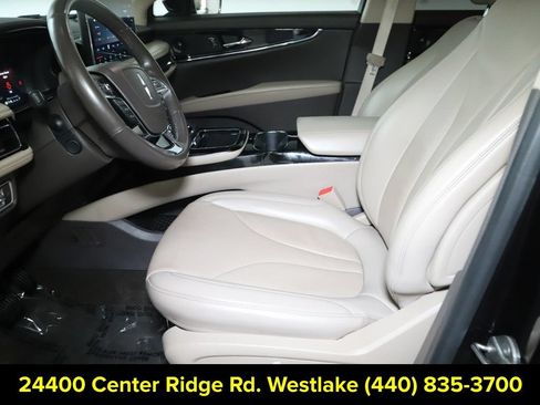 Used 2021 Lincoln Nautilus Reserve AWD/4WD image 18