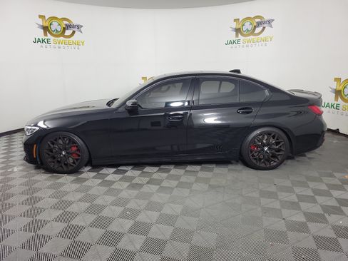 Used 2019 BMW 330i Sedan w/ Driving Assistance Package RWD image 2