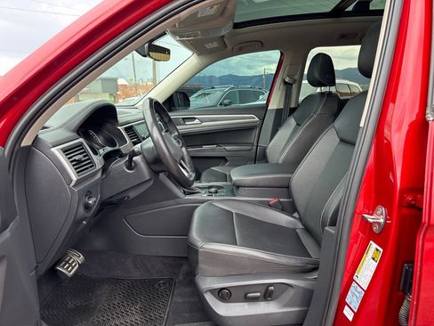 Used 2021 Volkswagen Atlas SE w/ Panoramic Sunroof Package AWD/4WD image 10