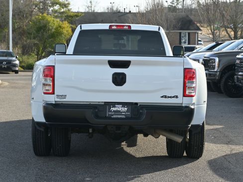 Used 2024 RAM 3500 Tradesman image 12