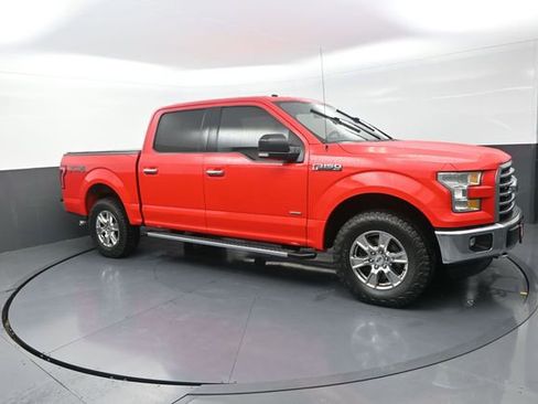 Used 2015 Ford F150 XLT w/ Equipment Group 302A Luxury AWD/4WD image 20
