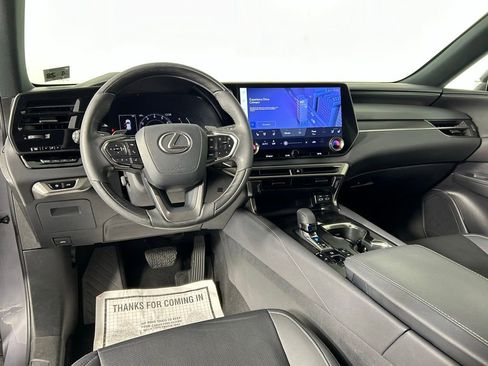 Used 2023 Lexus RX 350 Premium image 18