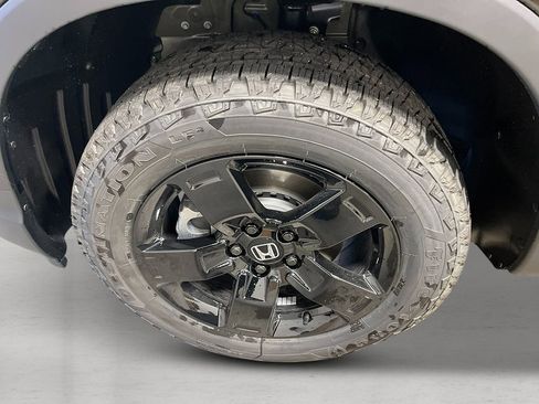 New 2026 Honda Ridgeline Black Edition image 10