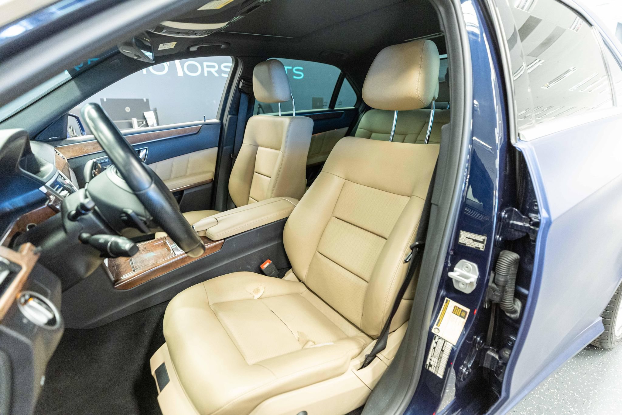 Used 2013 Mercedes-Benz E 350 Sedan image 8