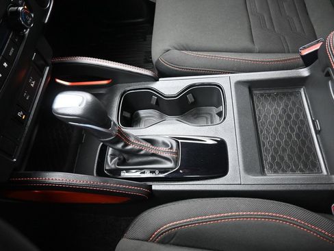 Used 2024 Nissan Frontier PRO-4X w/ Technology Package image 25