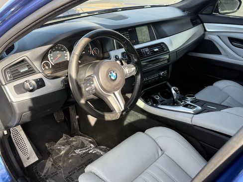 Used 2014 BMW M5 image 15
