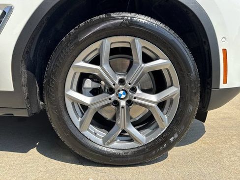 Certified 2024 BMW X3 xDrive30i w/ Premium Package AWD/4WD image 24