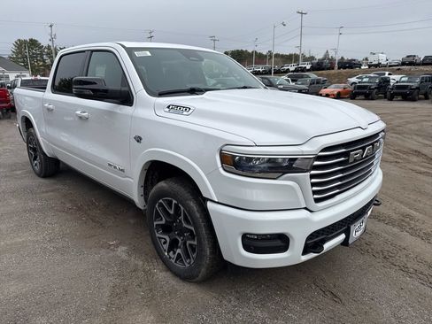 New 2026 RAM 1500 Laramie AWD/4WD image 7