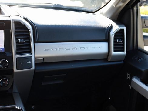 Used 2020 Ford F350 Lariat w/ Lariat Ultimate Package image 22