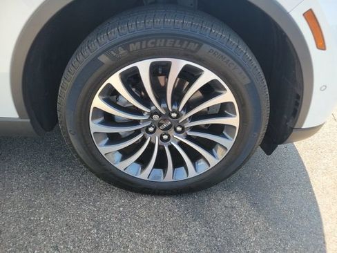 Certified 2023 Lincoln Aviator Reserve w/ Equipment Group 201A AWD/4WD image 14