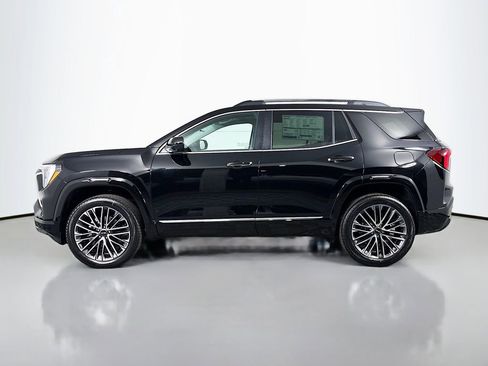 New 2026 GMC Terrain Denali w/ LPO, Black Badging Package image 4