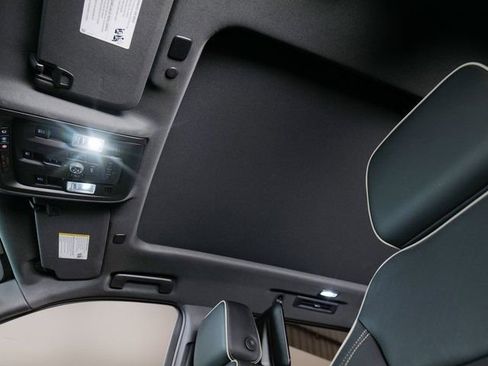 Used 2023 Chevrolet Tahoe Premier w/ Premium Package image 26