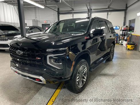 Used 2025 Chevrolet Tahoe Z71 w/ Comfort Package image 5