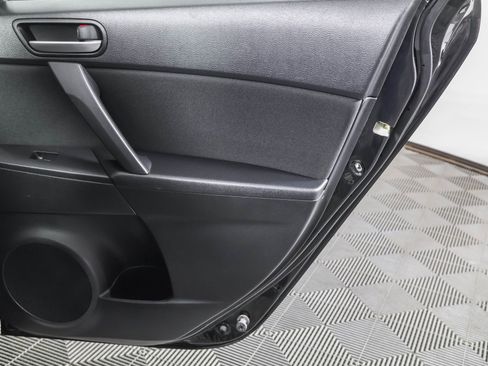 Used 2012 MAZDA MAZDA3 i Touring image 41