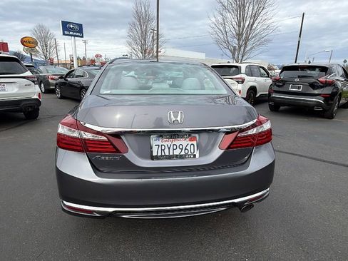 Used 2016 Honda Accord LX image 5