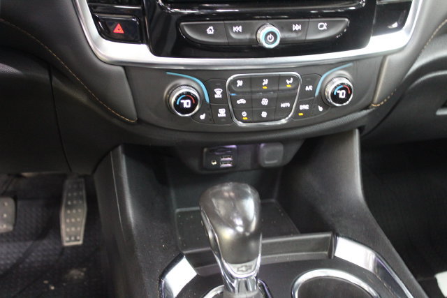 Used 2021 Chevrolet Traverse RS AWD/4WD image 19