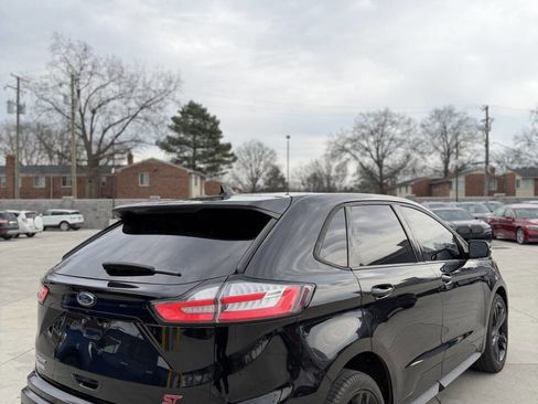 Used 2019 Ford Edge ST w/ Equipment Group 401A image 8