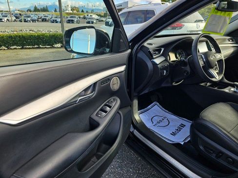 Used 2021 INFINITI QX50 Sensory image 23