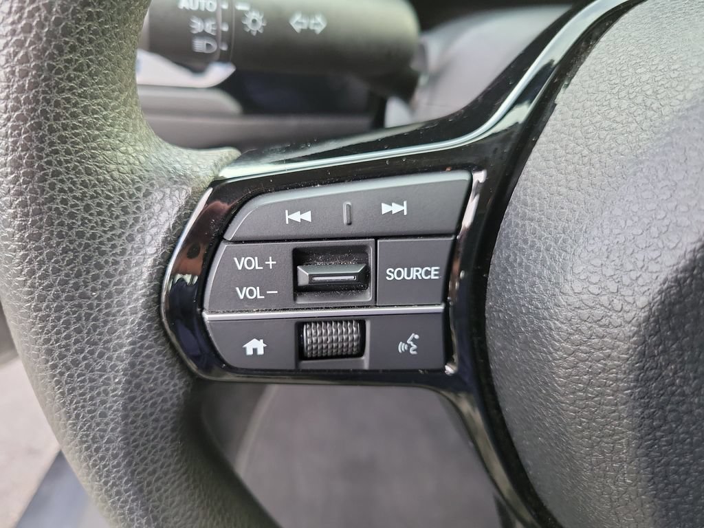 Certified 2025 Honda Civic LX image 25