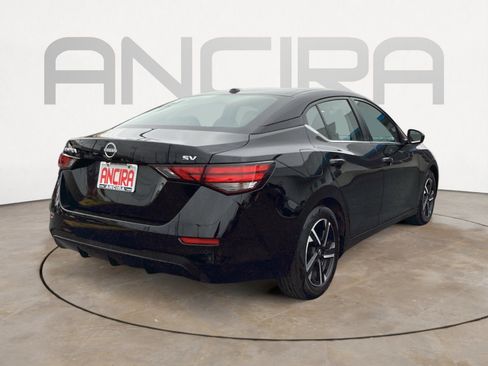 Used 2024 Nissan Sentra SV FWD image 14