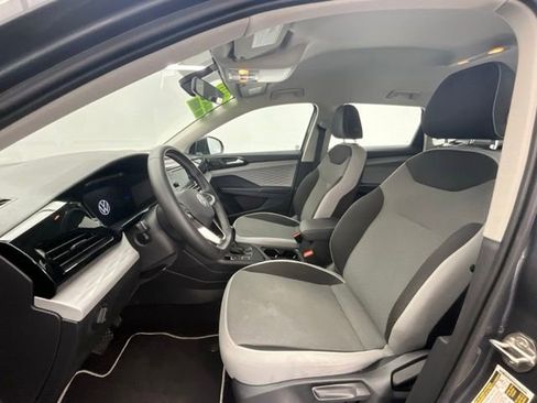 Used 2023 Volkswagen Taos S FWD image 16