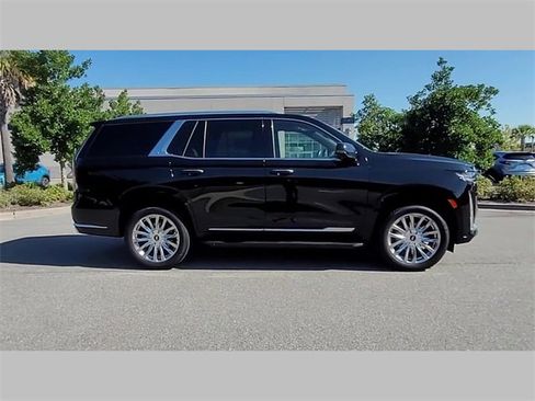 Used 2024 Cadillac Escalade Premium Luxury image 28