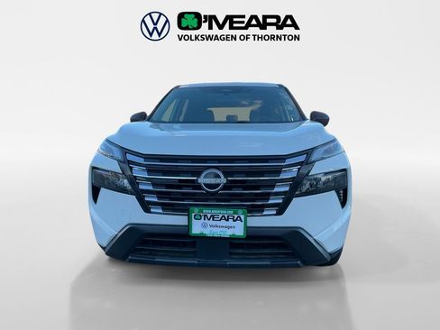 Used 2024 Nissan Rogue S image 8