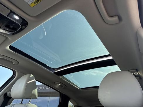 Certified 2024 Hyundai Tucson Limited image 33