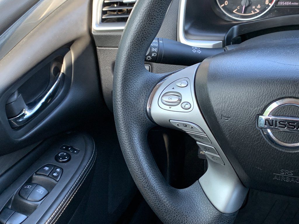 Used 2016 Nissan Murano S w/ Navigation Package FWD image 12