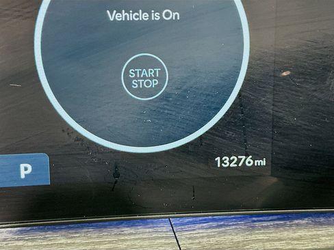 Used 2025 Hyundai Santa Fe Limited image 18