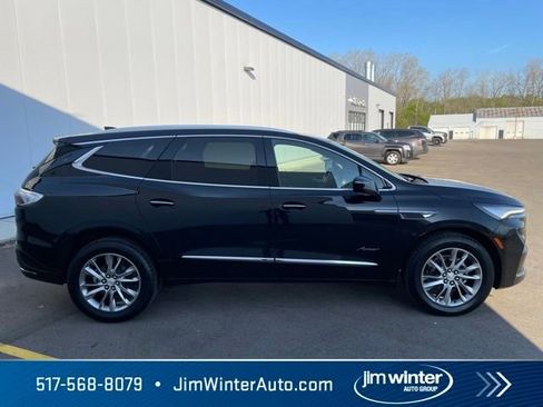 Used 2022 Buick Enclave Avenir w/ Avenir Technology Package AWD/4WD image 7