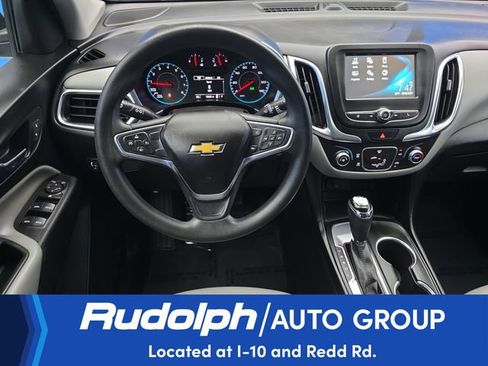Used 2018 Chevrolet Equinox LT FWD image 15